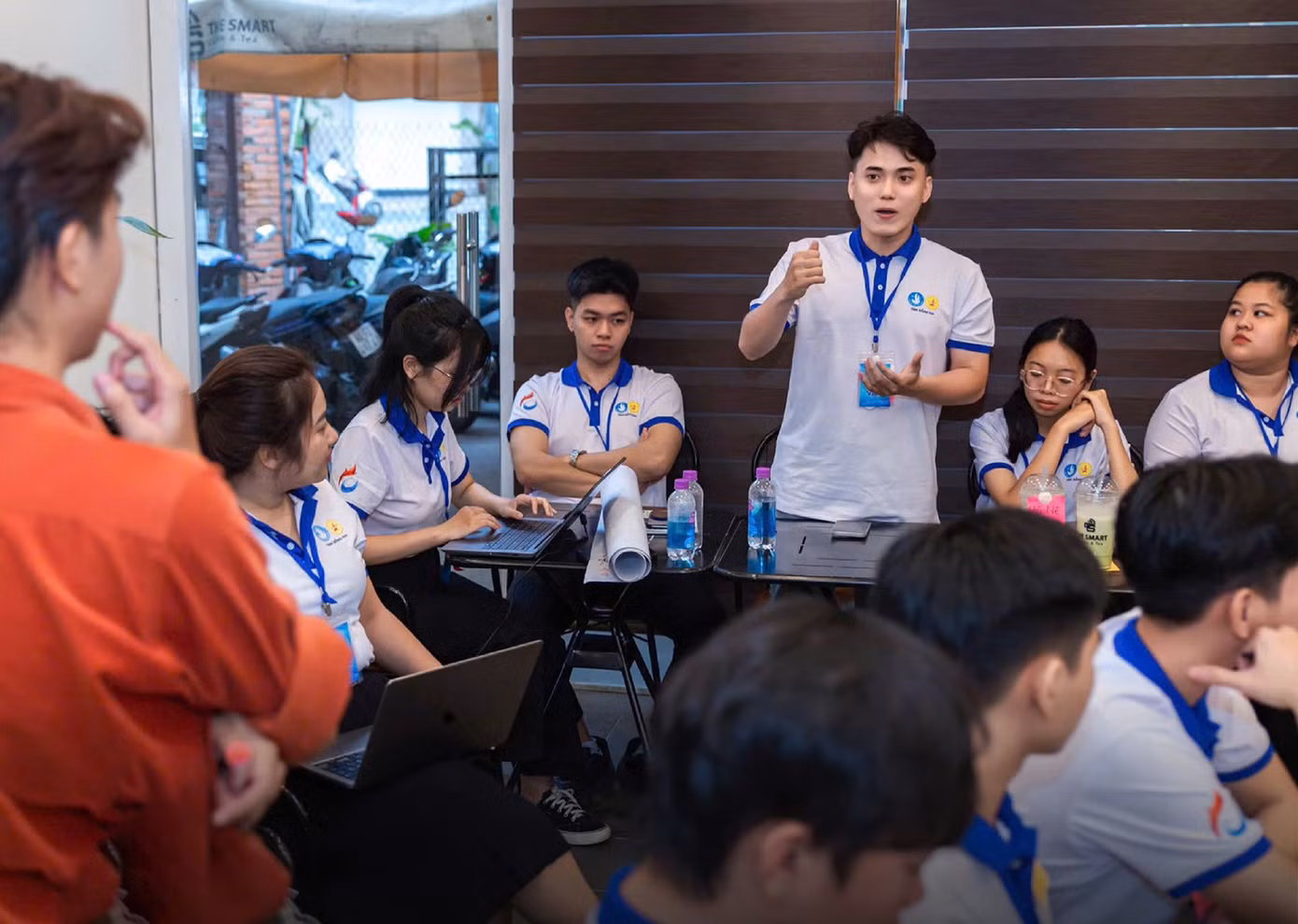 Châu Vân Phi Long, một cái tên quen thuộc với sinh viên ngành Marketing, trường ĐH Lạc Hồng. Ảnh: NVCC