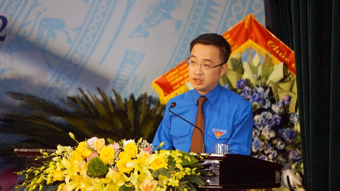 Anh Nguyễn Tường Lâm – Bí thư T.Ư Đoàn phát biểu tại Đại hội Đoàn TNCS Hồ Chí Minh, tỉnh Ninh Bình lần thứ XIV, nhiệm kỳ 2022 - 2027. Ảnh: MINH HẢI Anh Nguyễn Tường Lâm – Bí thư T.Ư Đoàn phát biểu tại Đại hội Đoàn TNCS Hồ Chí Minh, tỉnh Ninh Bình lần thứ XIV, nhiệm kỳ 2022 - 2027. Ảnh: MINH HẢI