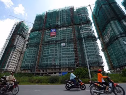 Trong quý vừa qua, trên thị trường bất động sản, giá chào bán thứ cấp tiếp tục giảm 5% so với quý trước, kéo dài thêm xu hướng giá cả trượt dốc bắt đầu từ quý 4-2011. Ảnh: Getty. Trong quý vừa qua, trên thị trường bất động sản, giá chào bán thứ cấp tiếp tục giảm 5% so với quý trước, kéo dài thêm xu hướng giá cả trượt dốc bắt đầu từ quý 4-2011. Ảnh: Getty