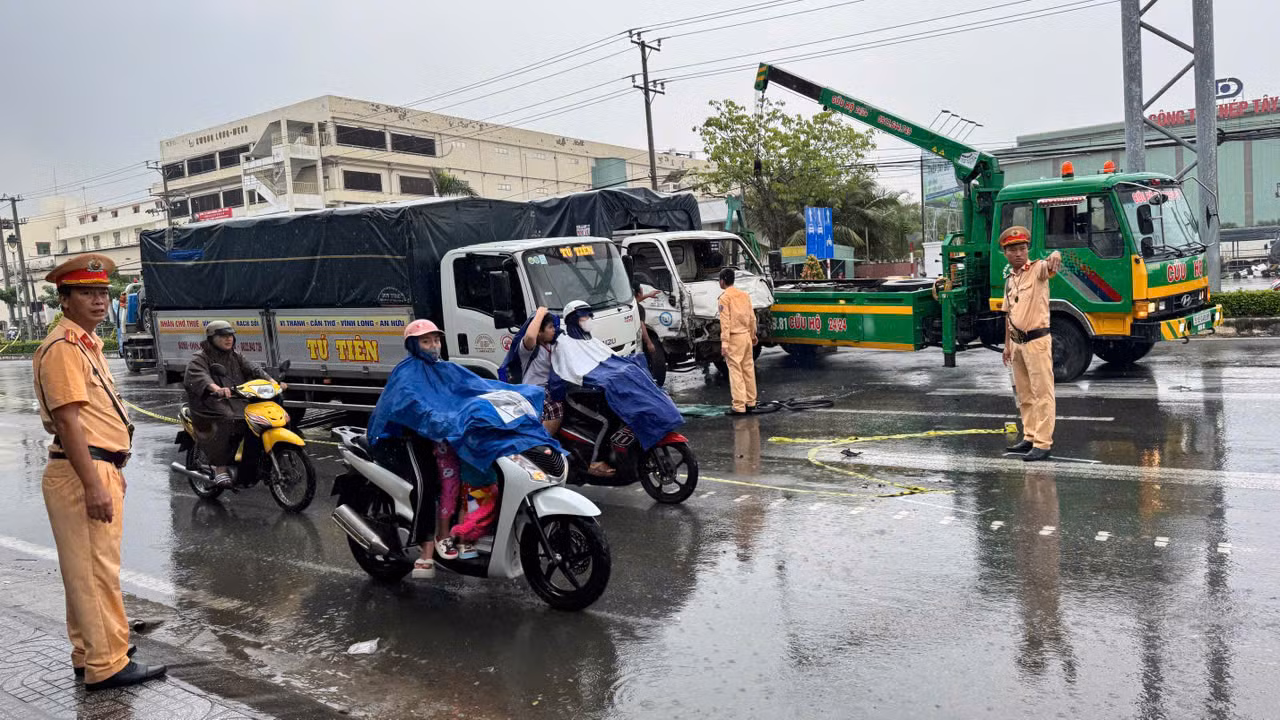 Hiện trường vụ tai nạn. Hiện trường vụ tai nạn.