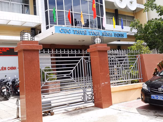 Khởi tố Trưởng phòng Thanh tra Cục Thuế nhận tiền doanh nghiệp ảnh 1