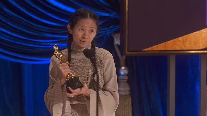 Đạo diễn Chloé Zhao đã làm nên lịch sử. - Nguồn: ABC Chicago Đạo diễn Chloé Zhao đã làm nên lịch sử. - Nguồn: ABC Chicago