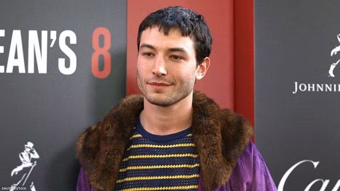Ezra Miller đã chính thức lên tiếng về những lùm xùm của bản thân trong thời gian qua. (Nguồn: Internet)