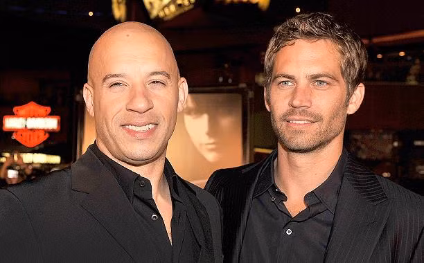 Liệu Dwayne Johnson có đồng ý trở lại "Fast 10" để giúp Vin Diesel thực hiện lời hứa với Paul Walker? (Nguồn: Internet)