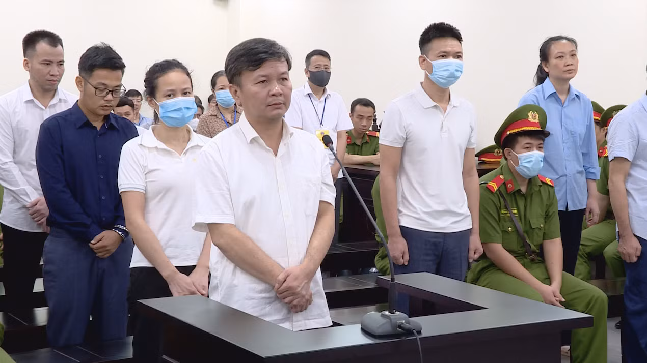 Các bị cáo tại phiên tòa. Các bị cáo tại phiên tòa.