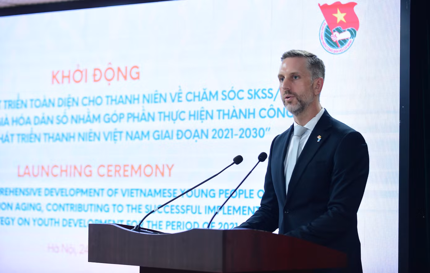 Ông Matthew David Jackson phát biểu tại chương trình. Ảnh: Xuân Tùng