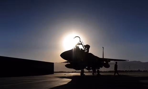 Vụ bắn trượt Su-22 để lộ điểm yếu tên lửa trên tiêm kích Mỹ ảnh 3 Vụ bắn trượt Su-22 để lộ điểm yếu tên lửa trên tiêm kích Mỹ ảnh 3