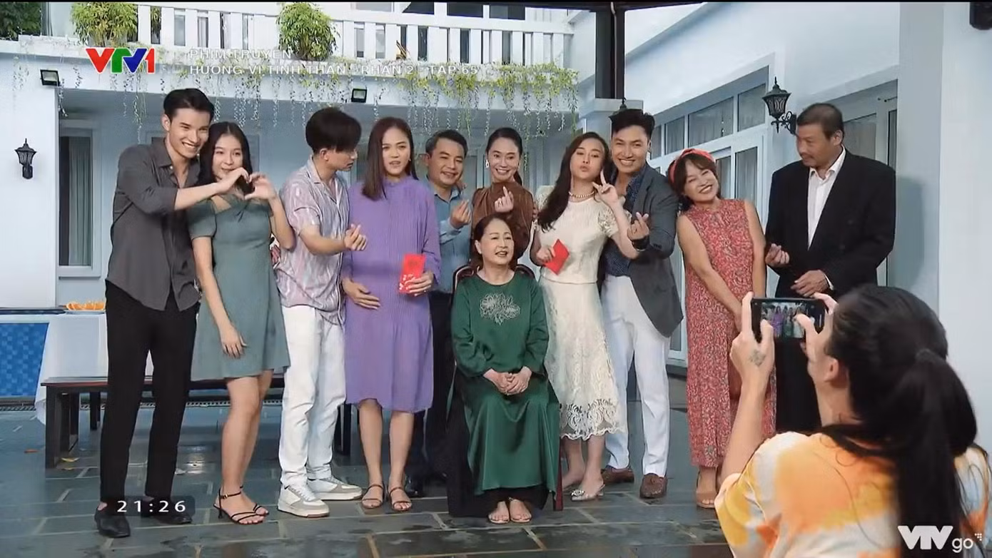 Đại gia đình đoàn tụ Đại gia đình đoàn tụ