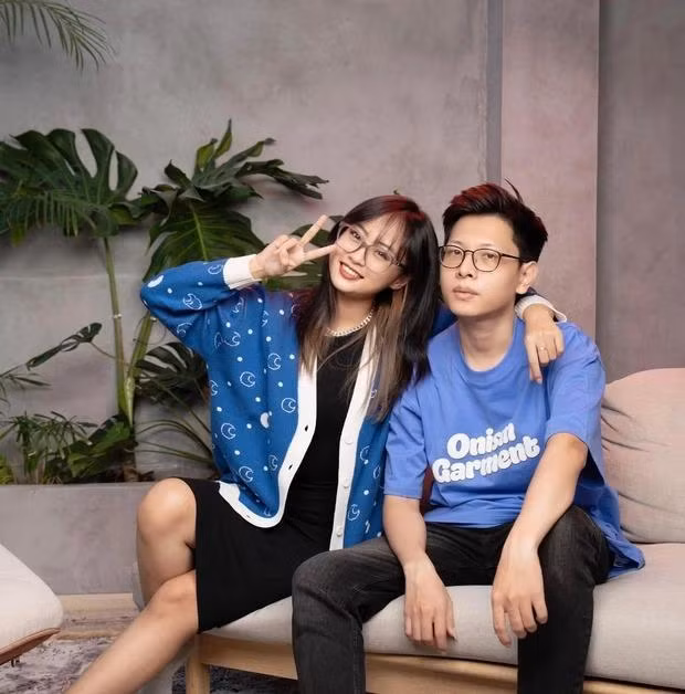 Cô nàng cùng bạn trai đã chính thức "về chung một nhà". Ảnh: FBNV.
