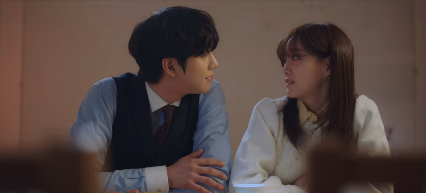 Cả Tae Moo và Ha Ri hay Young Seo và Sung Hoon, tất cả đều đã có tổn thương trong quá khứ.