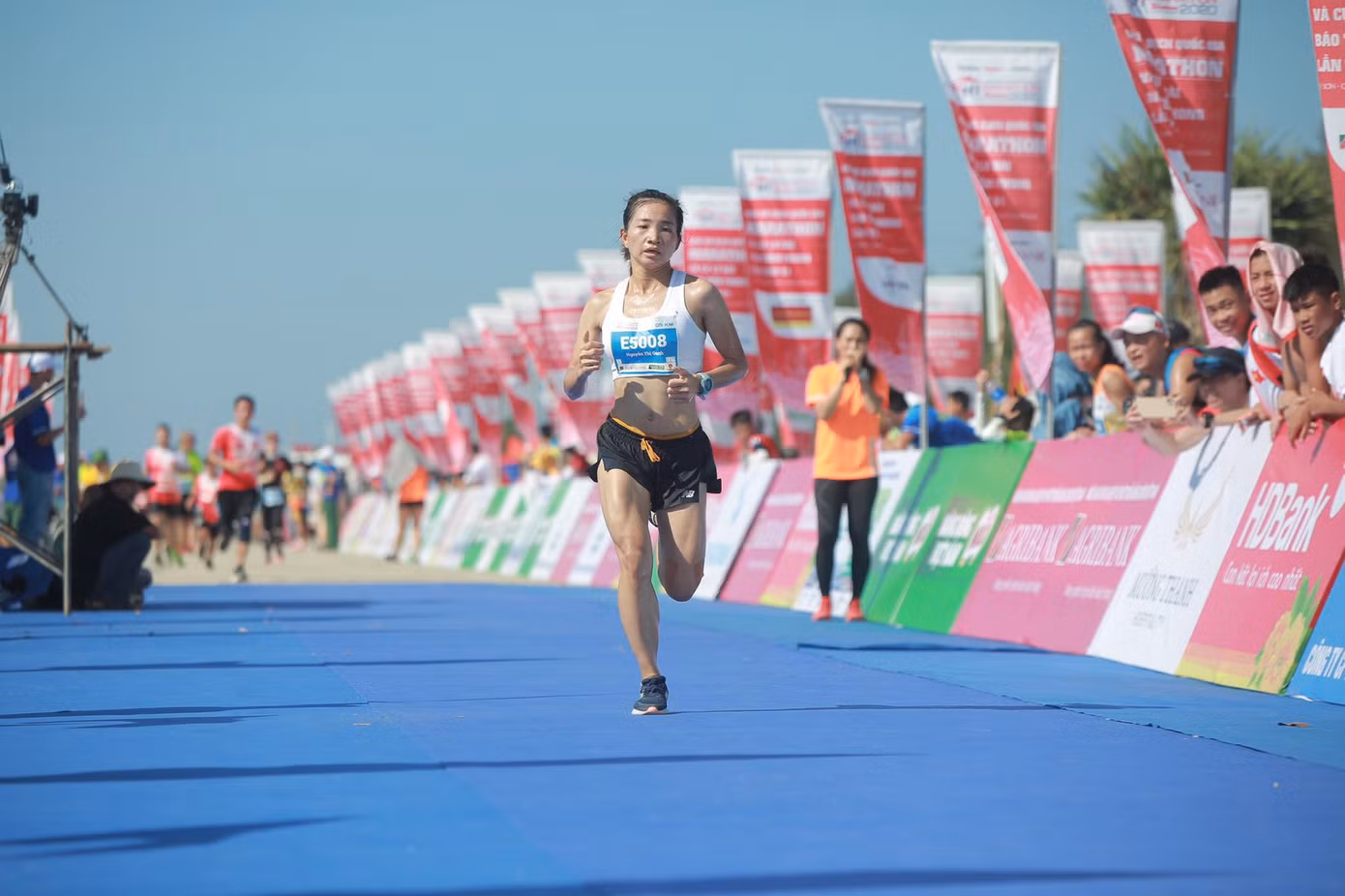 Tiền Phong Marathon 2020: Những ngôi vô địch xứng đáng ảnh 4