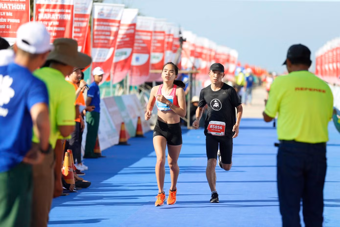 Tiền Phong Marathon 2020: Những ngôi vô địch xứng đáng ảnh 16