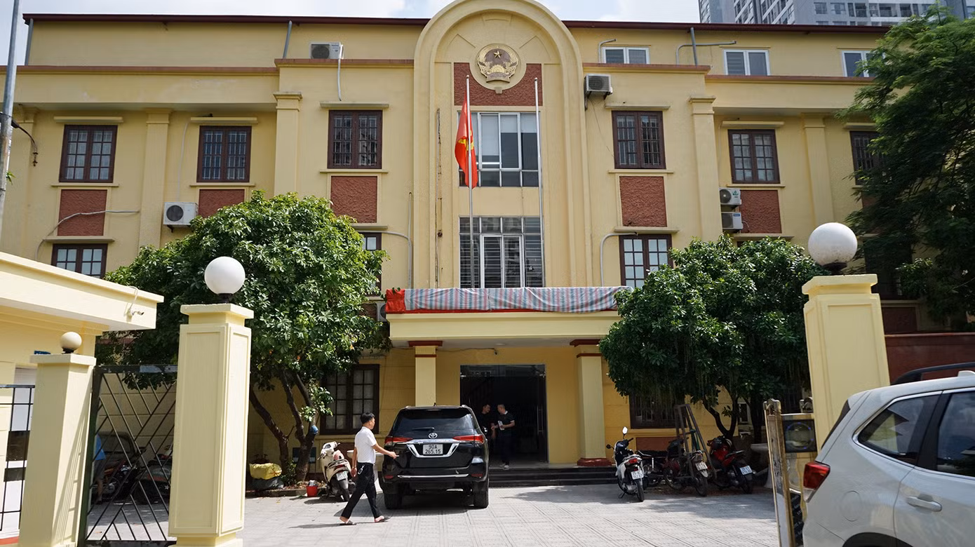 Trụ sở Đảng ủy phường Vĩnh Tuy mới Trụ sở Đảng ủy phường Vĩnh Tuy mới