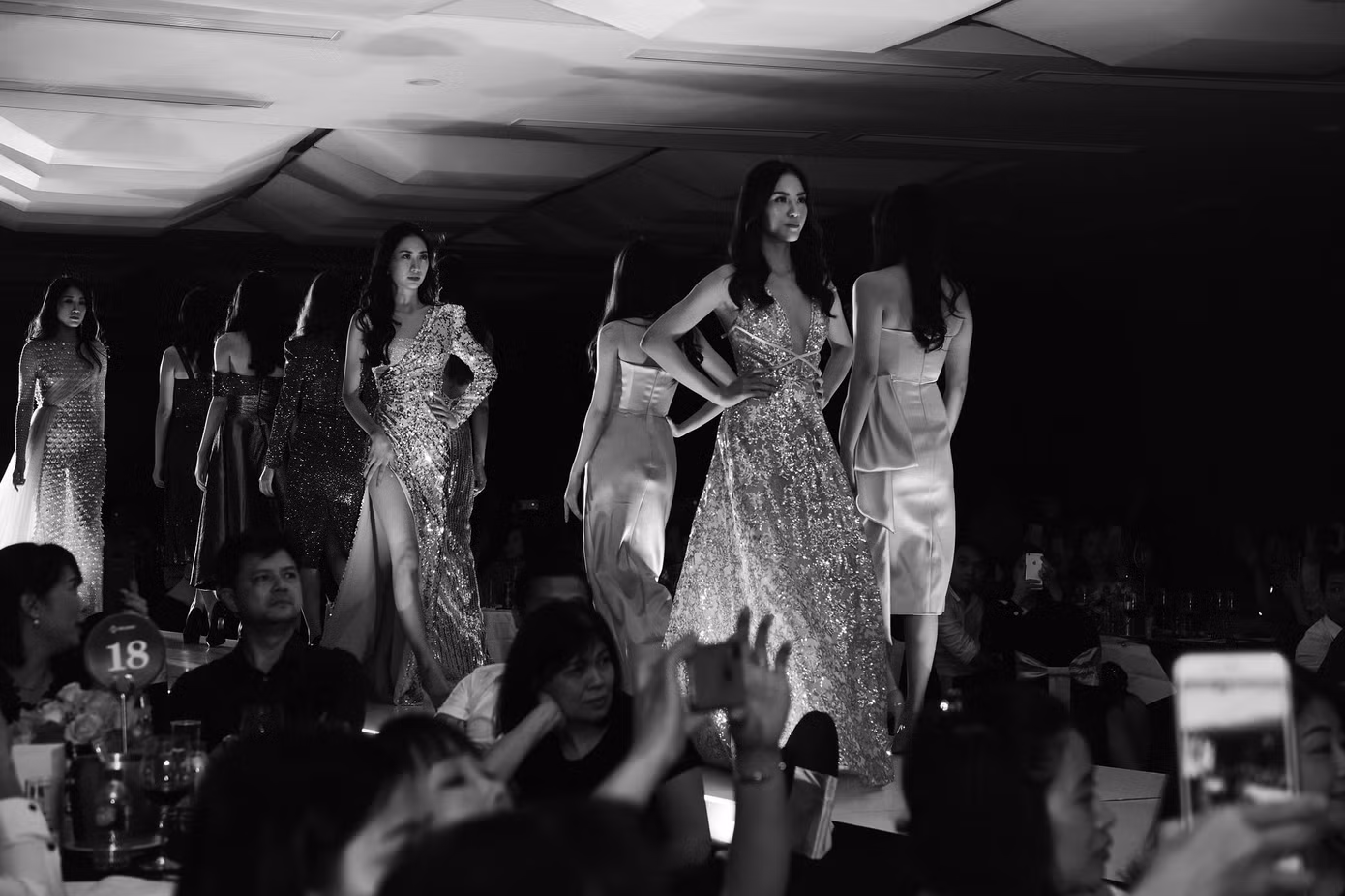 Wonder Fashion Show: Thăng hoa cảm xúc với âm nhạc, thời trang và công nghệ ảnh 3