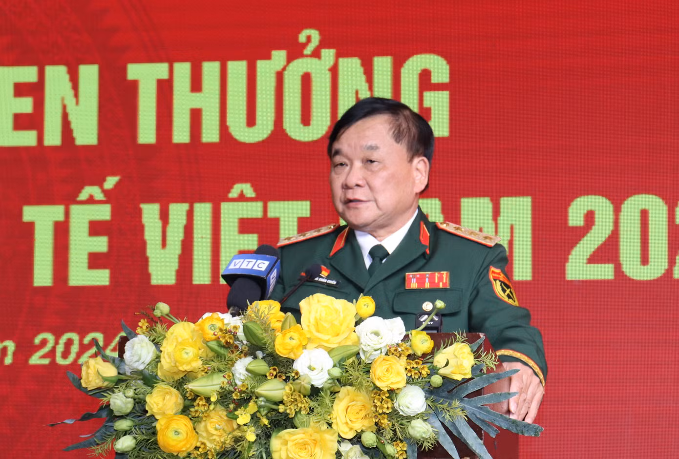 Thượng tướng Hoàng Xuân Chiến phát biểu tại hội nghị. Thượng tướng Hoàng Xuân Chiến phát biểu tại hội nghị.