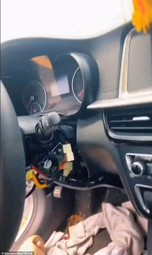 Hình ảnh từ một video "hướng dẫn" cách khởi động xe Kia để ăn trộm. Ảnh: TikTok. Hình ảnh từ một video "hướng dẫn" cách khởi động xe Kia để ăn trộm. Ảnh: TikTok.