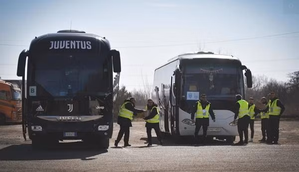 CLB Juventus tham gia hỗ trợ những người gặp khó khăn do xung đột ở Ukraine. Ảnh: Juventus.