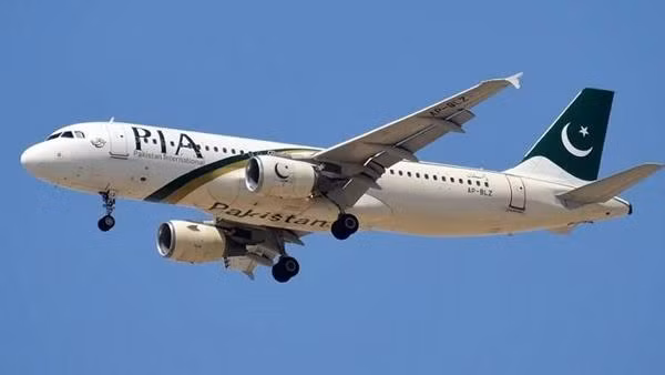 Một máy bay của PIA. Ảnh minh họa: India Times. Một máy bay của PIA. Ảnh minh họa: India Times.