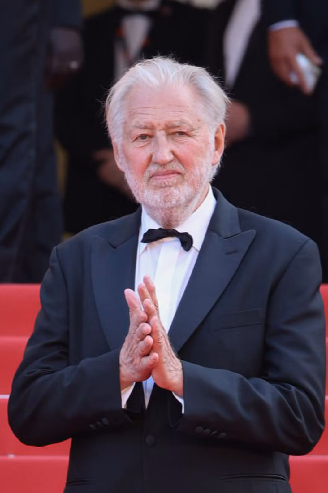 Đạo diễn Trần Anh Hùng cùng minh tinh Pháp trên thảm đỏ Cannes ảnh 5