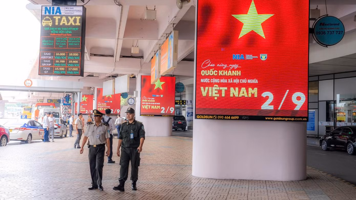 Lực lượng an ninh được tăng cường tại các sân bay.