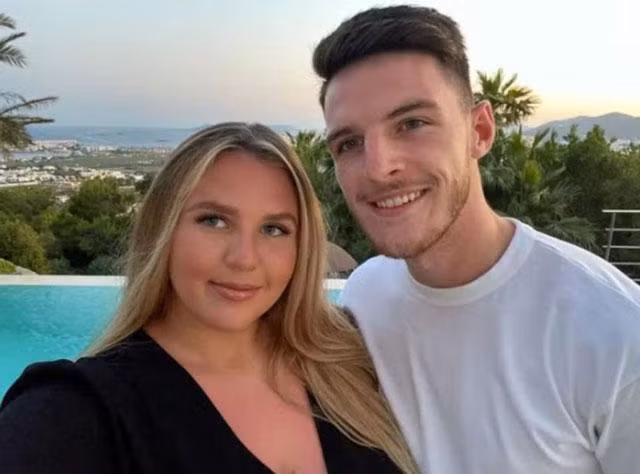 Lauren Fryer – Bạn gái của tiền vệ Declan Rice.