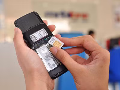 Bằng nhiều cách, dân buôn số đẹp có thể biến những chiếc sim bình thường trở nên rất có giá. 