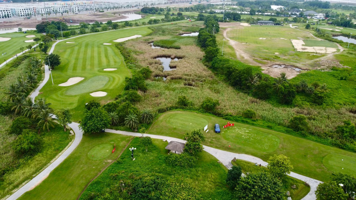 Giải Vô địch Golf Quốc gia 2024, Cúp VinFast - Hải Phòng diễn ra trong vòng 4 ngày, từ 14 - 17/8, theo thể thức đấu gậy qua bốn vòng đấu 18 hố (tổng 72 hố) với sự tham gia của 150 golfer, sau đó chọn 50 golfer nam và 12 golfer nữ vượt qua nhát cắt sau 2 vòng đầu.
