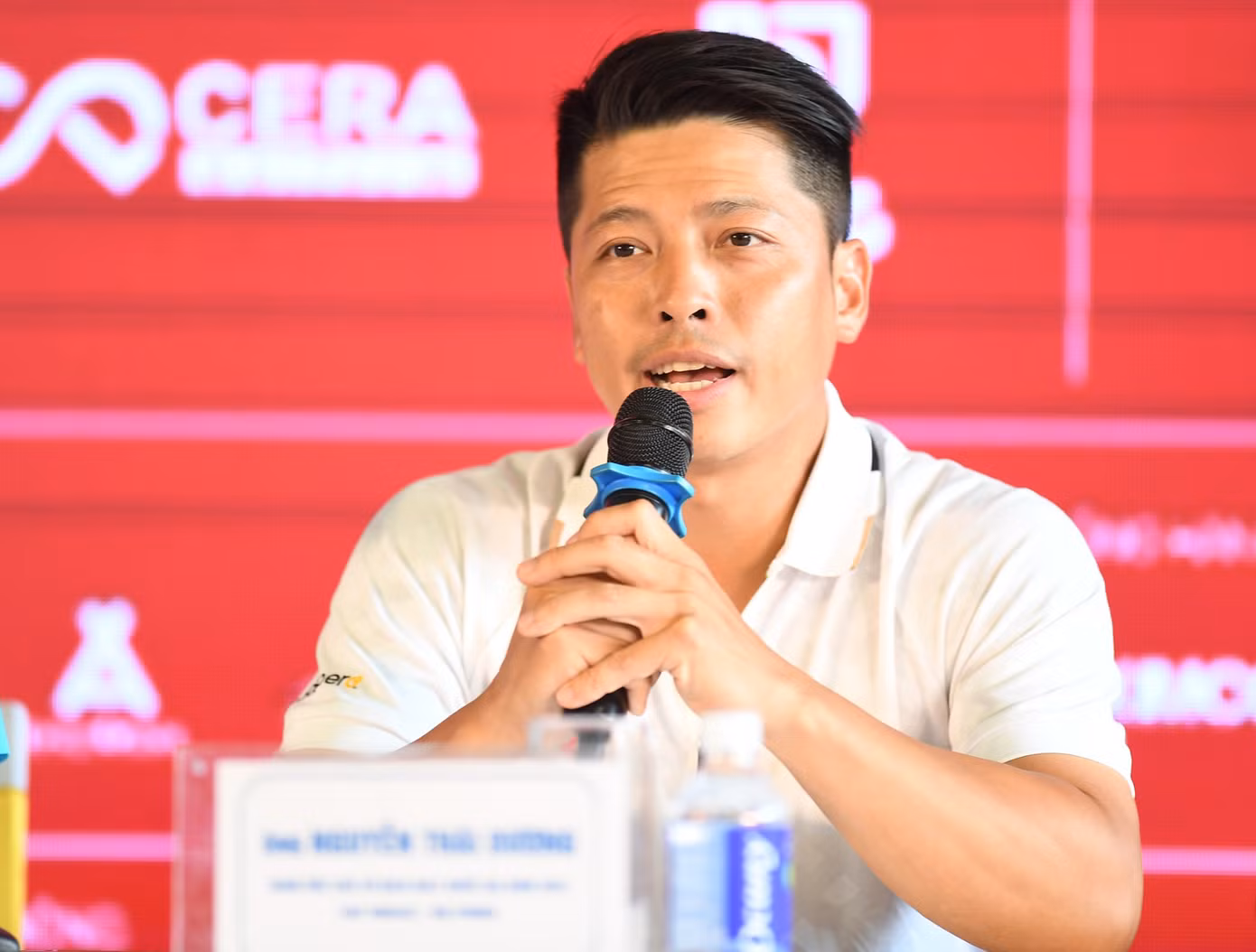Ông Nguyễn Thái Dương chia sẻ tại buổi gặp mặt báo chí. Ông Nguyễn Thái Dương chia sẻ tại buổi gặp mặt báo chí.