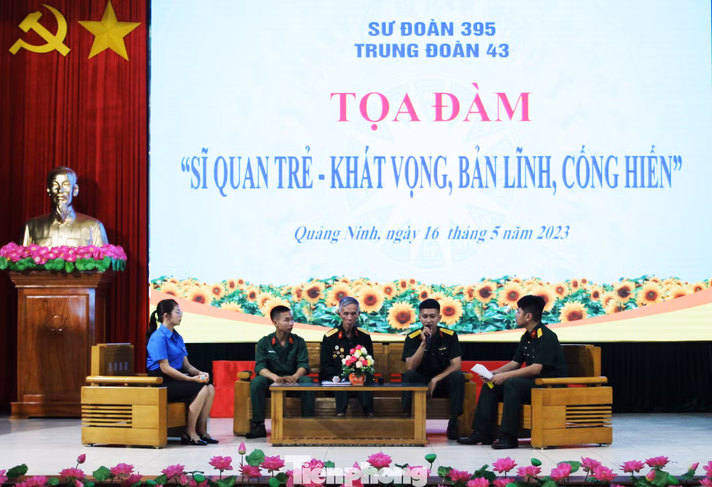 Sĩ quan trẻ Trung đoàn 43 phát biểu ý kiến trong tọa đàm. Sĩ quan trẻ Trung đoàn 43 phát biểu ý kiến trong tọa đàm.