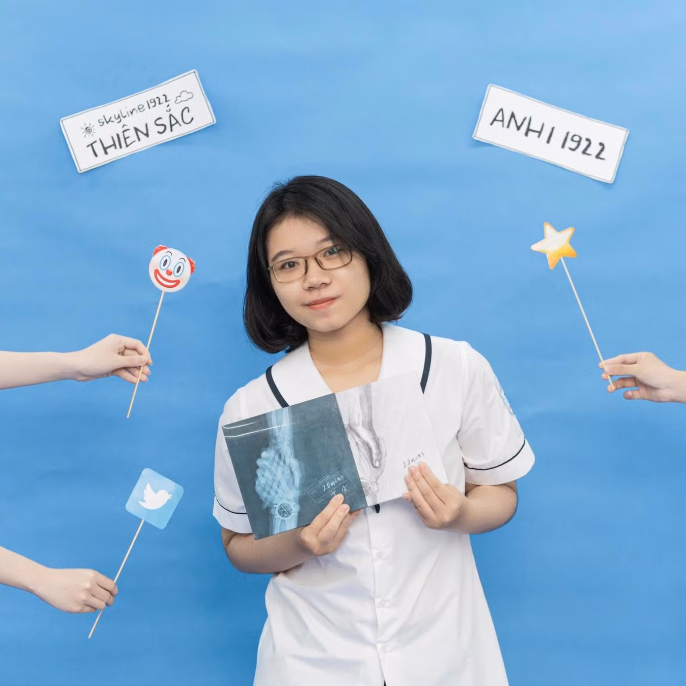 Chân dung thủ khoa khối D toàn quốc - Triệu Phương Anh. Chân dung thủ khoa khối D toàn quốc - Triệu Phương Anh.