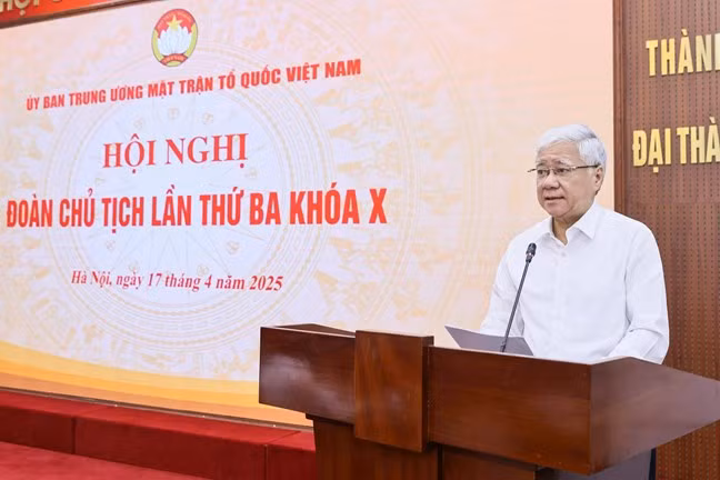 Ông Đỗ Văn Chiến - Ủy viên Bộ Chính trị, Bí thư Trung ương Đảng, Chủ tịch Ủy ban Trung ương MTTQ Việt Nam, phát biểu tại hội nghị. Ảnh: Quang Vinh.