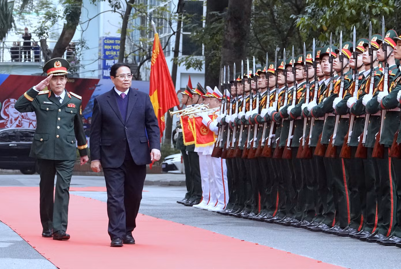 Thủ tướng Phạm Minh Chính tới thăm Học viện Quân y. Thủ tướng Phạm Minh Chính tới thăm Học viện Quân y.