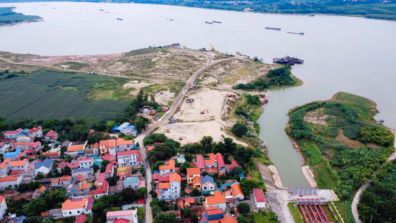 7,8ha bãi cát ven sông tại xã Chu Phan, huyện Mê Linh