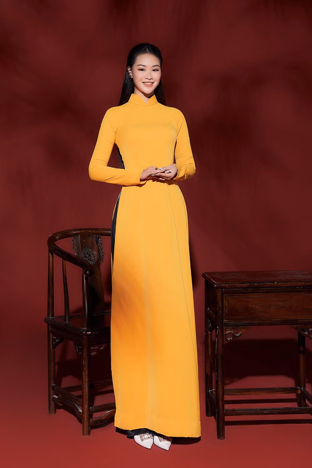 Bà Dung cũng gửi gắm mong muốn thí sinh tiếp tục nỗ lực tập luyện, phát huy sự tươi trẻ, luôn giữ thần thái tự tin, vui tươi để hấp thu những gì mà ban huấn luyện viên truyền đạt.