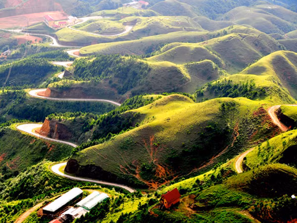 Mẫu Sơn hùng vĩ 