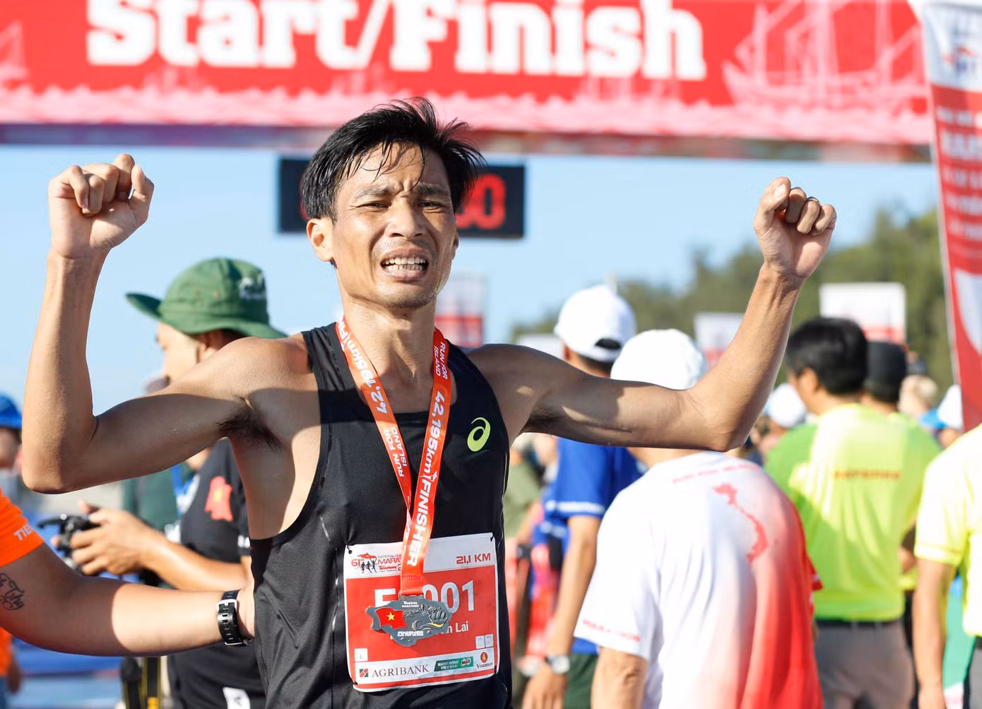 Tiền Phong Marathon 2020: Những ngôi vô địch xứng đáng ảnh 5 Tiền Phong Marathon 2020: Những ngôi vô địch xứng đáng ảnh 5
