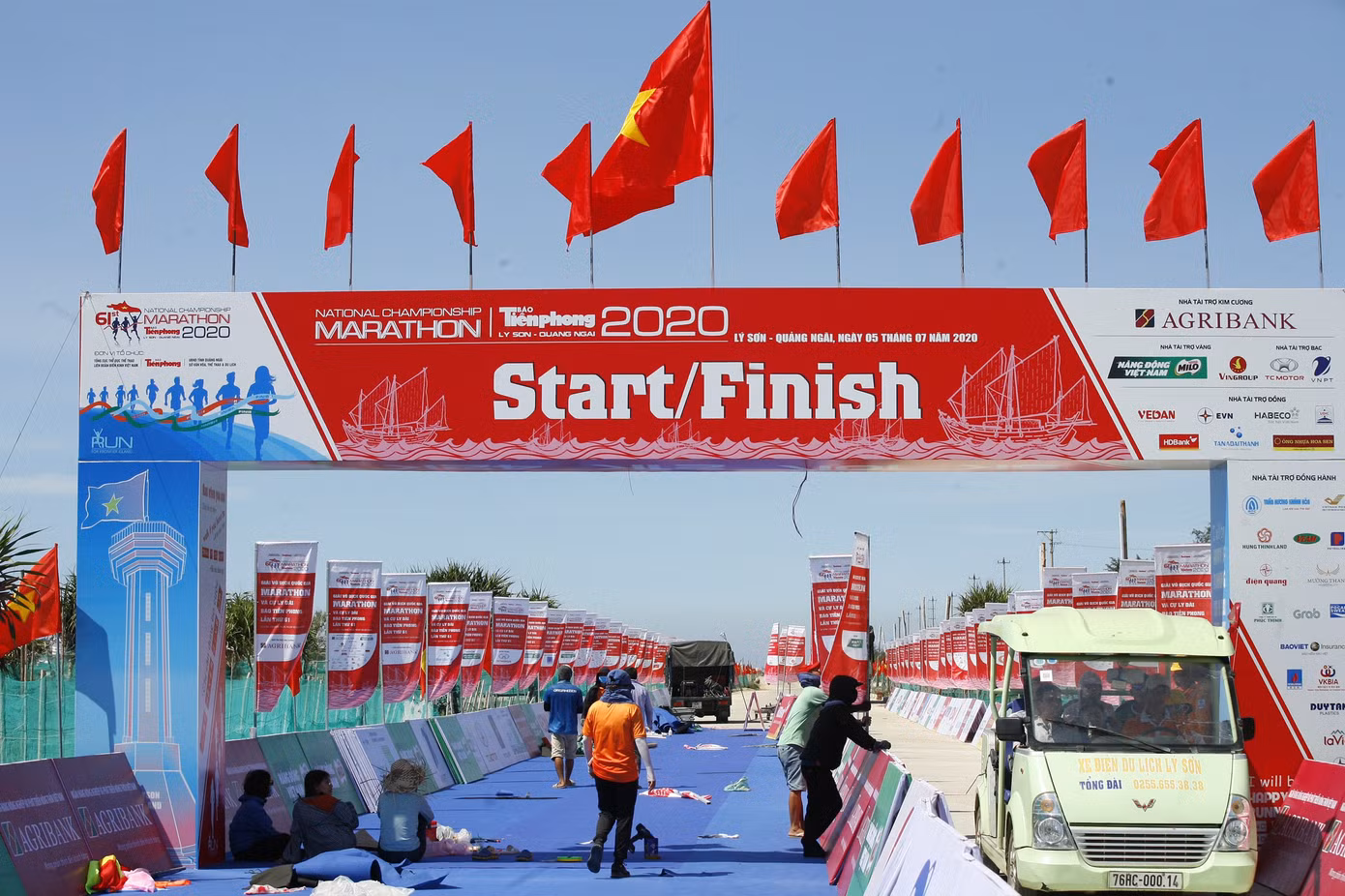 Tiền Phong Marathon 2020: Những ngôi vô địch xứng đáng ảnh 90 Tiền Phong Marathon 2020: Những ngôi vô địch xứng đáng ảnh 90