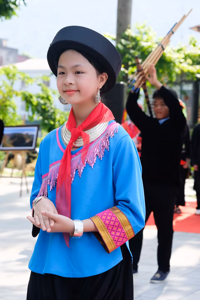Phần trình diễn trang phục dân tộc của thanh thiếu nhi đã góp phần quảng bá văn hóa các dân tộc đang sinh sống tại tỉnh Hà Giang.
