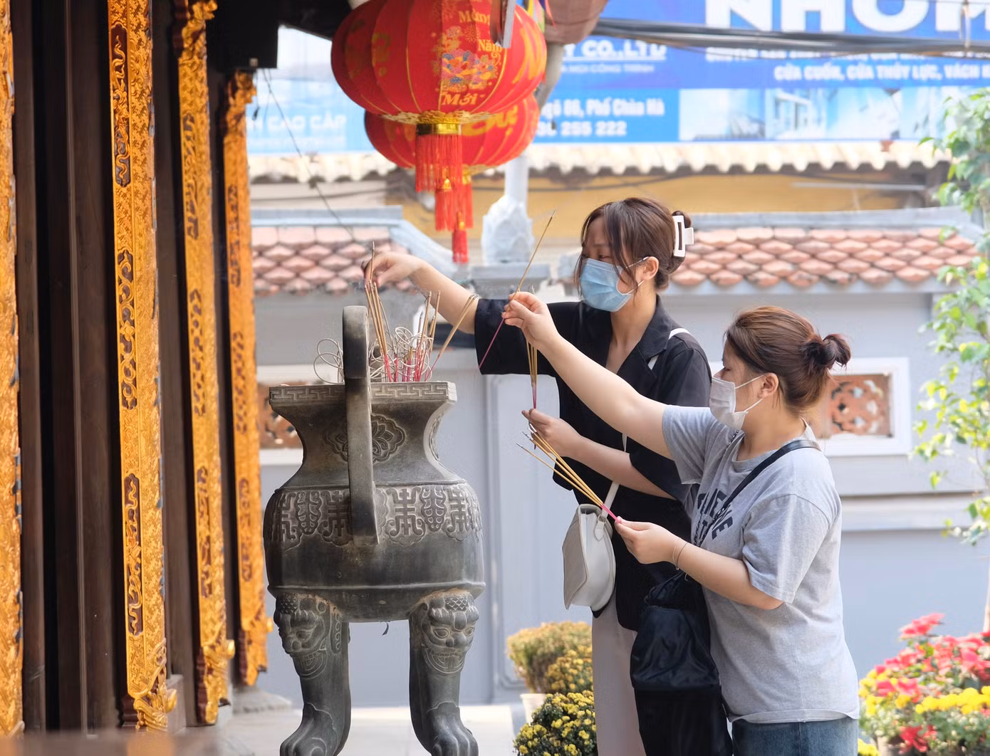 Chùa Hà và chùa Duyên Ninh là hai ngôi chùa cầu duyên nổi tiếng ở miền Bắc.