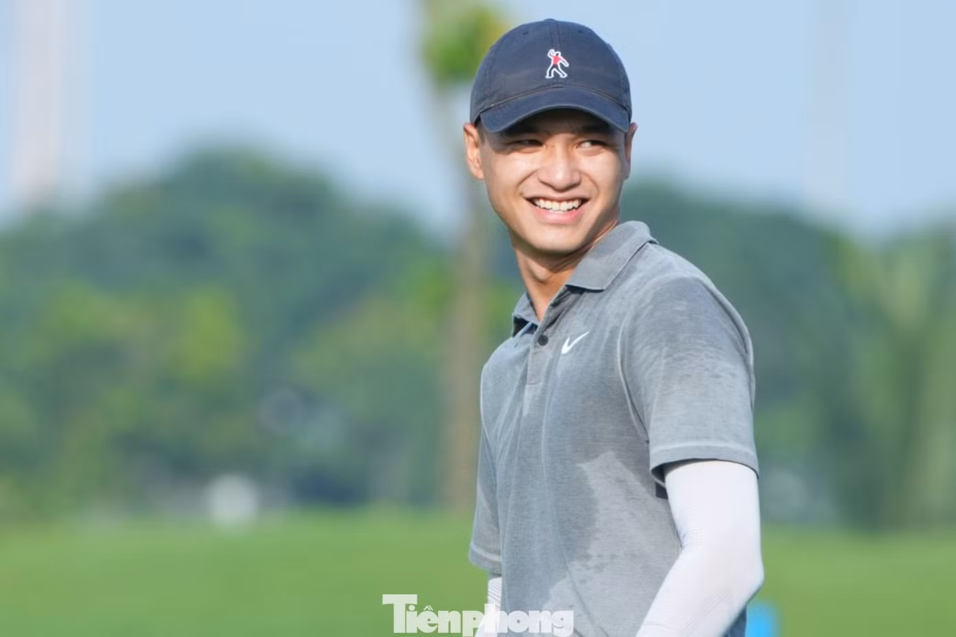 Nụ cười rạng rỡ đã trở lại trên gương mặt golfer sinh năm 1999.