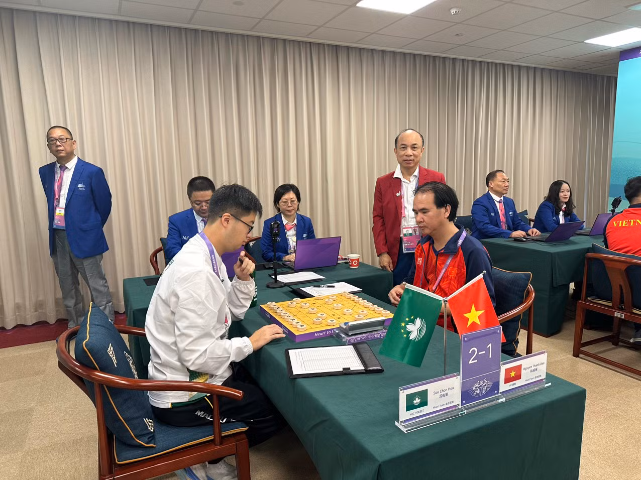 Asiad 19 ngày 1/10: Đội cờ tướng giành huy chương Bạc đồng đội hỗn hợp ảnh 8