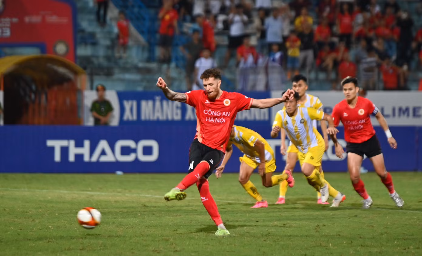 Đông Á Thanh Hoá lần thứ hai giành Siêu cúp sau khi đánh bại Công an Hà Nội 3-1 ảnh 56
