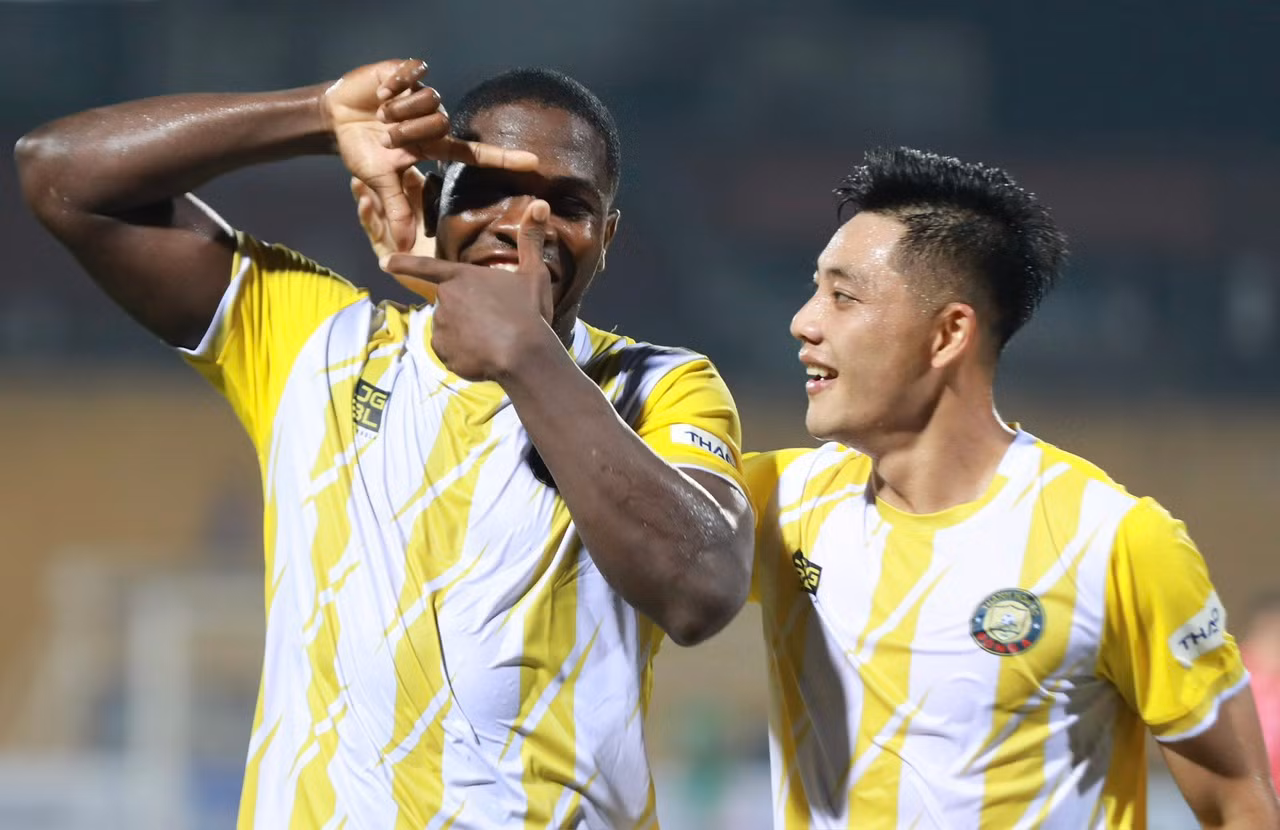 Đông Á Thanh Hoá lần thứ hai giành Siêu cúp sau khi đánh bại Công an Hà Nội 3-1 ảnh 53