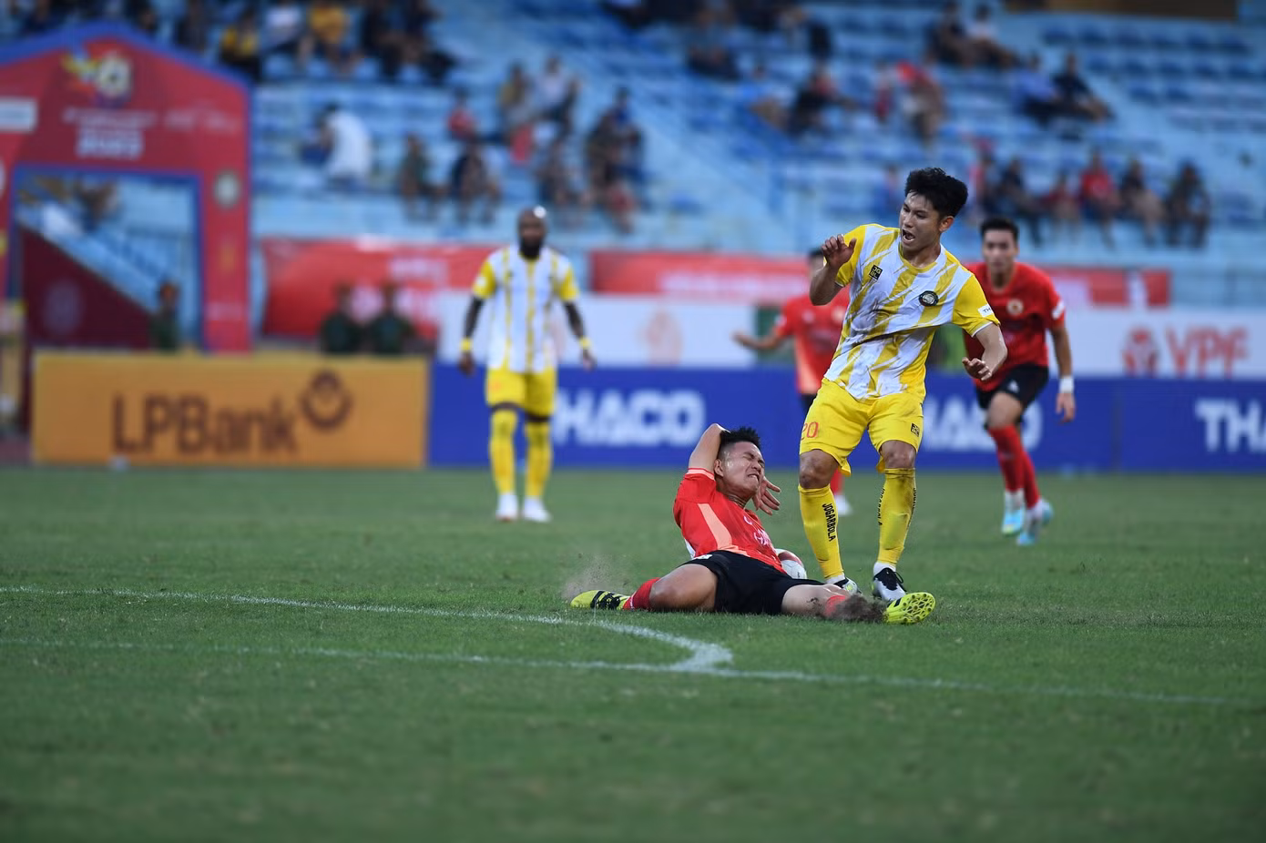 Đông Á Thanh Hoá lần thứ hai giành Siêu cúp sau khi đánh bại Công an Hà Nội 3-1 ảnh 29
