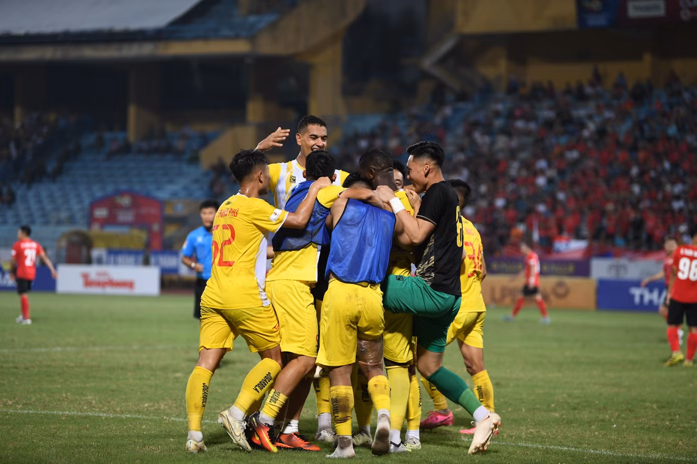 Đông Á Thanh Hoá lần thứ hai giành Siêu cúp sau khi đánh bại Công an Hà Nội 3-1 ảnh 50