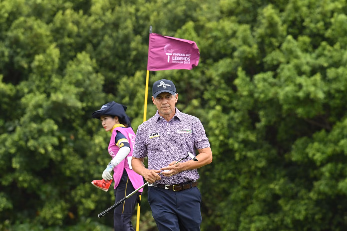 Golfer người Brazil trở thành người chiến thắng cuối cùng với điểm -10. Golfer người Brazil trở thành người chiến thắng cuối cùng với điểm -10.