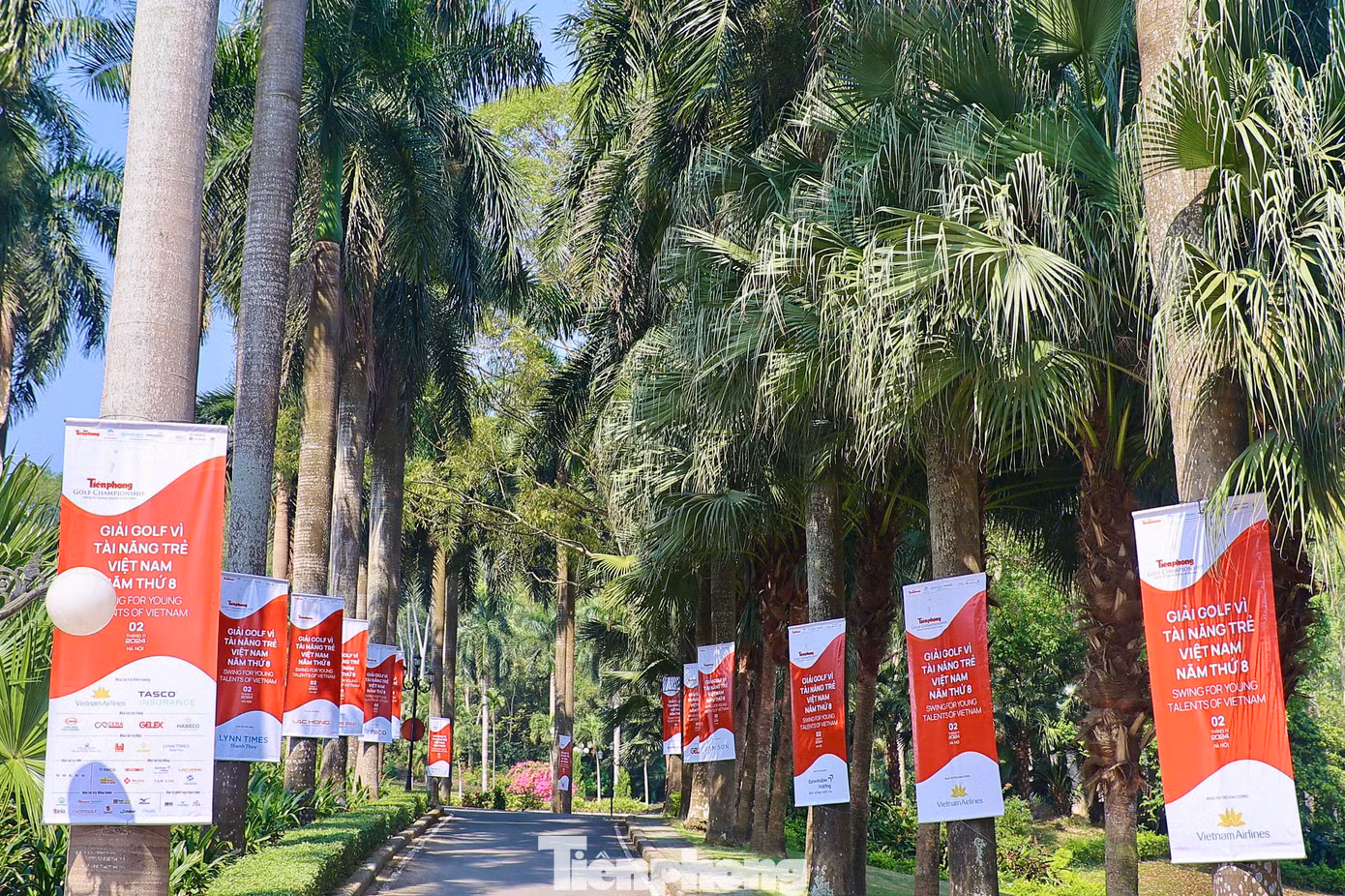 Theo ông Cấn Phi Khanh - Phó Giám đốc Điều hành Golf Sân golf Kings Island (Tập đoàn BRG), mọi khâu trong công tác tổ chức, từ sân bãi đến hậu cần phải được chuẩn bị chu đáo và kỹ lưỡng theo hướng năm nay tốt hơn năm trước.