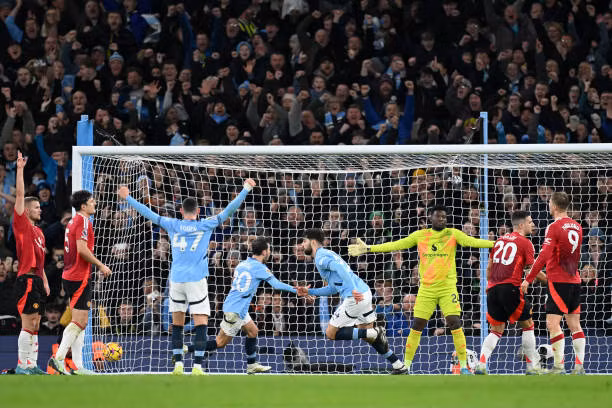 Amad Diallo bùng nổ, MU ngược dòng đánh bại Man City ngay tại Etihad ảnh 15
