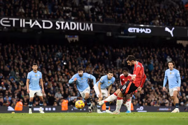 Amad Diallo bùng nổ, MU ngược dòng đánh bại Man City ngay tại Etihad ảnh 25