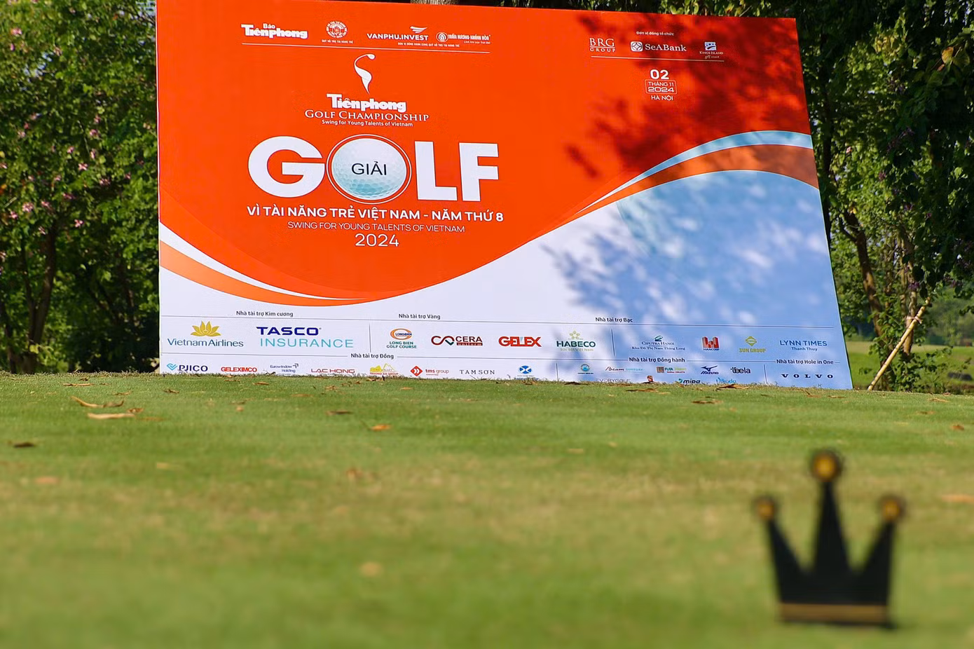 Trước thềm Tiền Phong Golf Championship 2024, tình trạng mặt cỏ của sân Kings Course đạt tình trạng lý tưởng, đảm bảo yêu cầu cả về mặt thị giác lẫn chuyên môn.